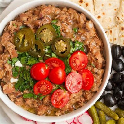 Foul medames: Una deliziosa crema di fave con un tocco piccante e aromatico!