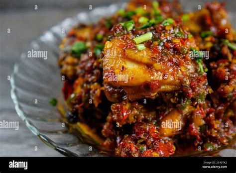  La Delizia Piccante e Fragrante del Rou Jia Mo di Jincheng: Un Viaggio nel Cuore della Cucina Cinese