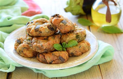   Polpette di Melanzane: Una Sinfonia di Sapori Dal Profumo Inconfondibile della Calabria!